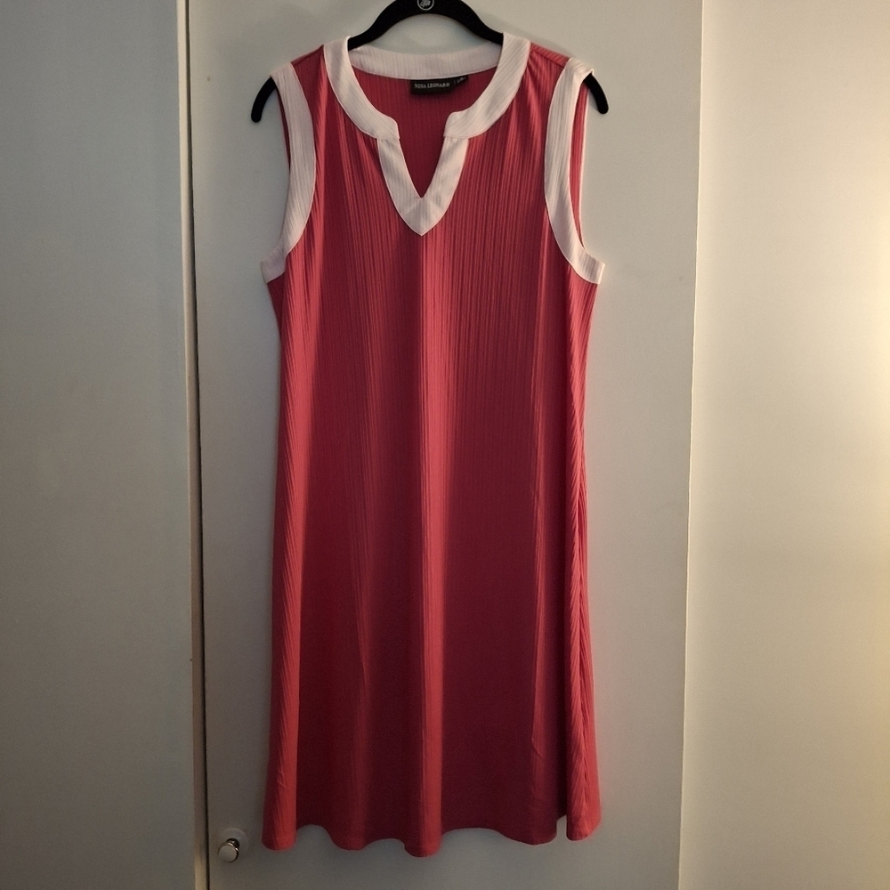 Nina Leonard Women's Pink and White Sleeveless Dress